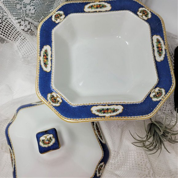 Wyott Son & Co Harvest #1613 Covered Dish - Picture 5 of 9